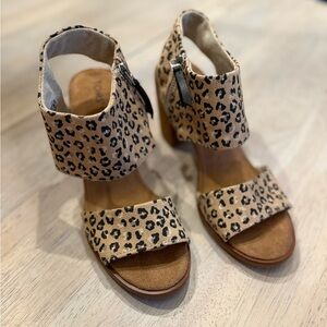 Toms Majorca Cutout Sandal Cheetah Print